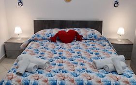 Etna Bella Home